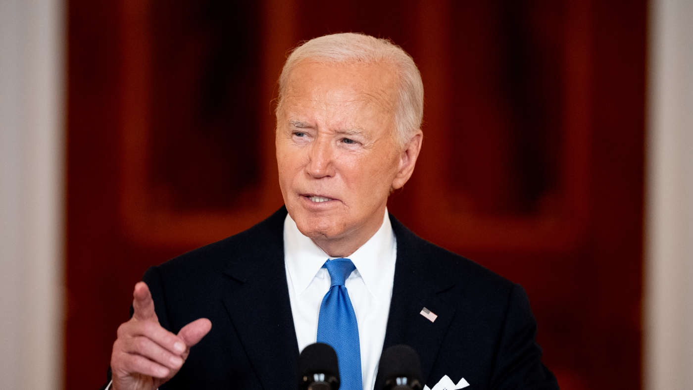 Biden diz que decisão de imunidade da Suprema Corte "prejudica o Estado de Direito"