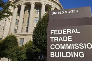 Juiz federal bloqueia parcialmente proibição de cláusulas de não concorrência nos EUA